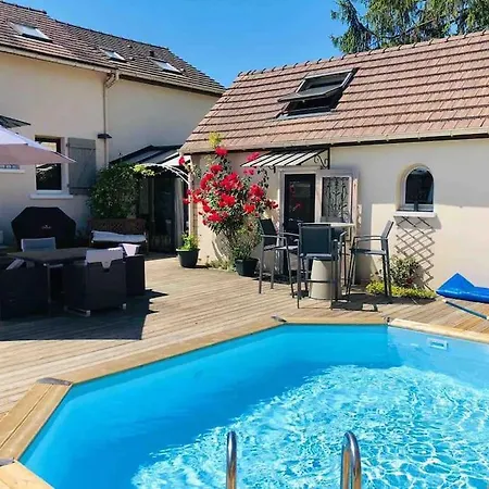 Proche Disneyland Paris Piscine Ouverte En Saison Estivale 度假居 *