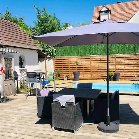 Proche Disneyland Paris Piscine Ouverte En Saison Estivale 度假居 Dampmart